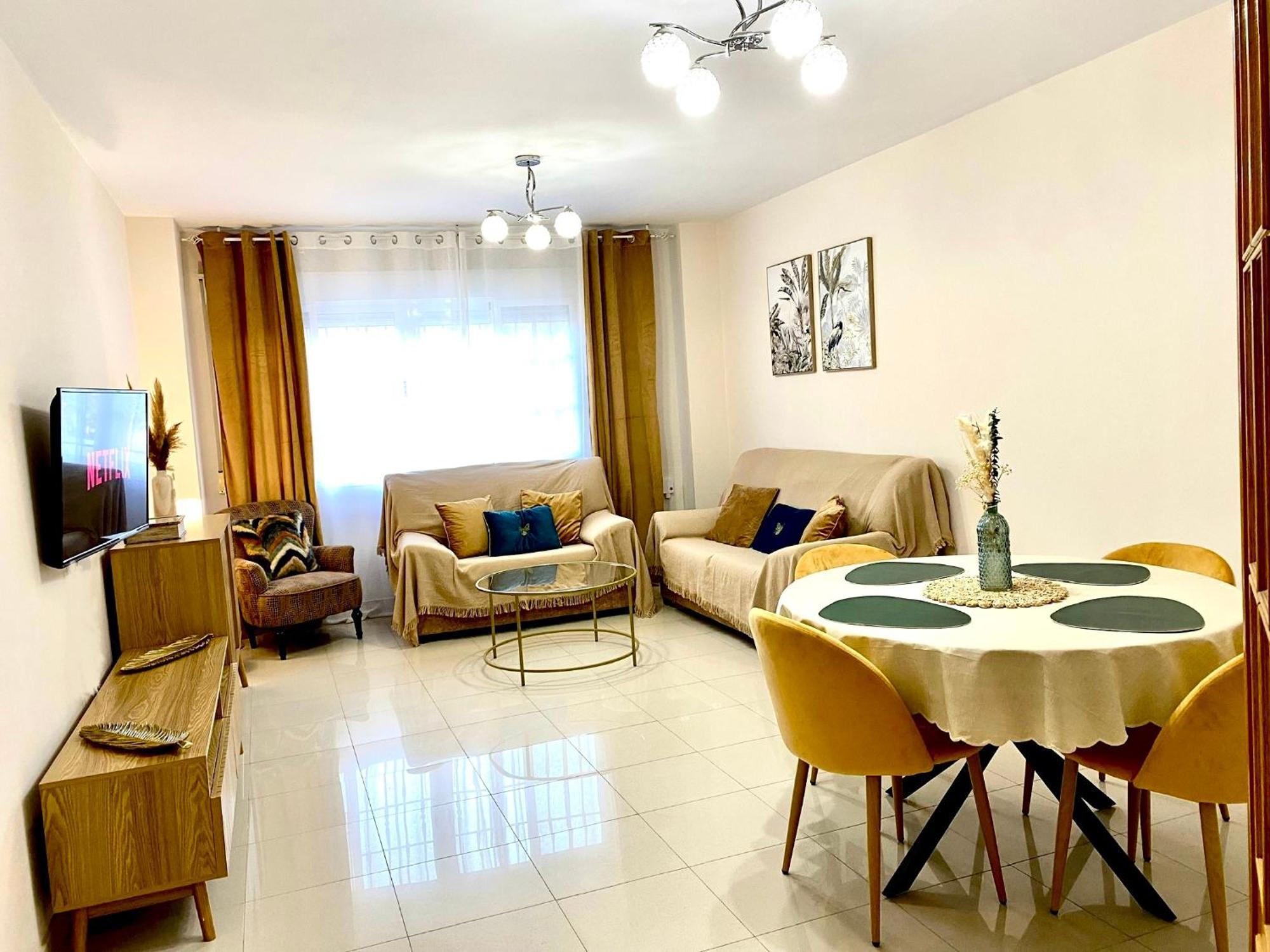 Apartamento Centrico Junto Paseo, Playas Y Zonas De Interes!! 아길라스 외부 사진